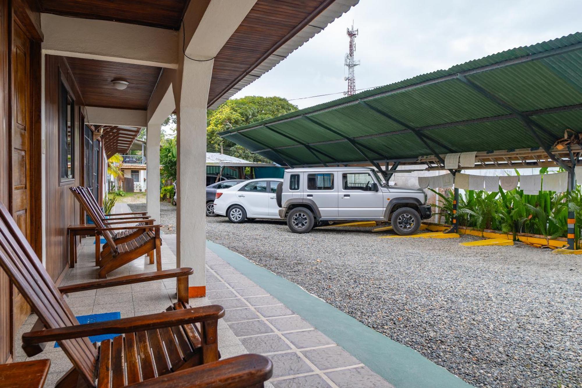 Cabinas Arrecife Cahuita Ngoại thất bức ảnh