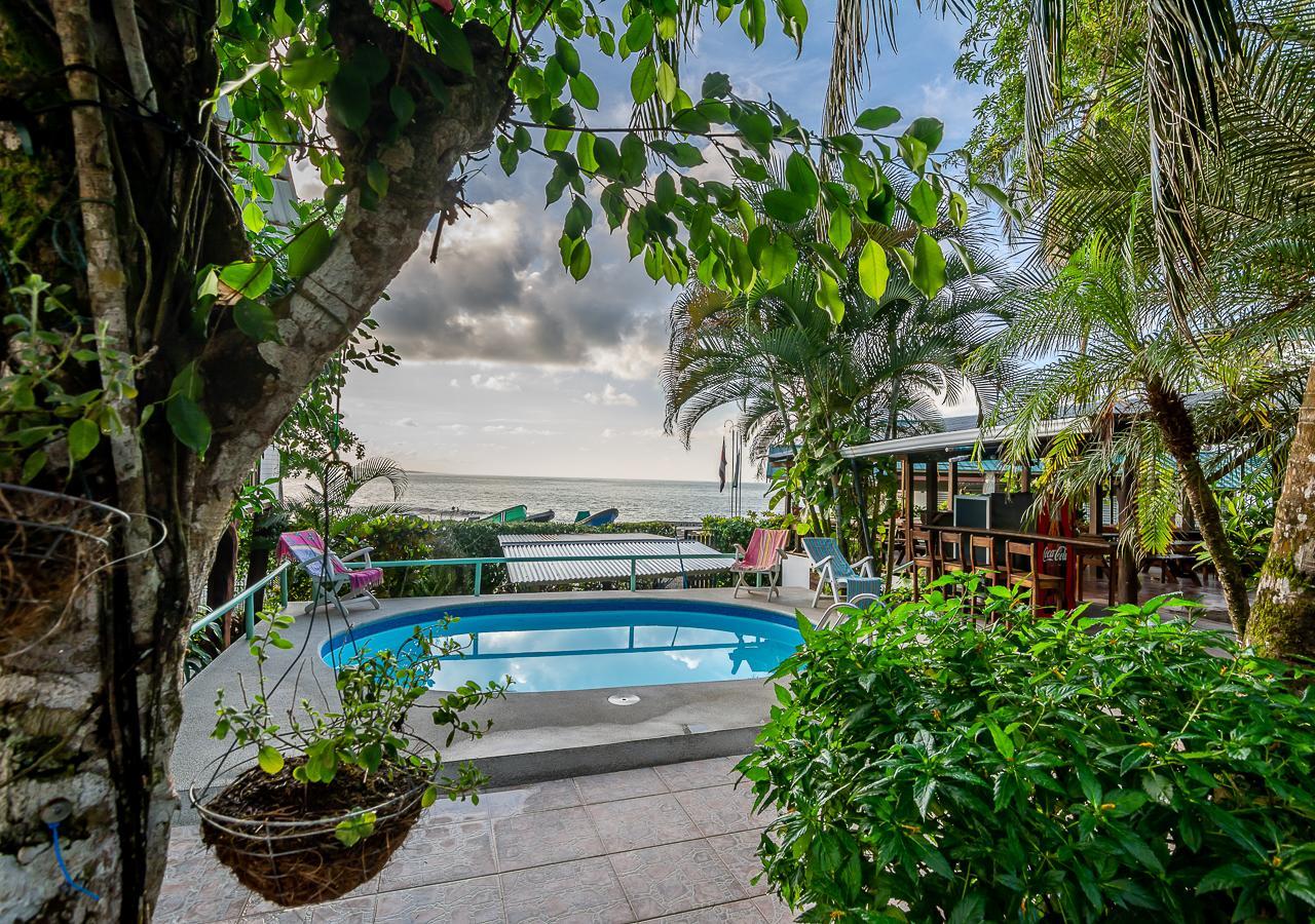Cabinas Arrecife Cahuita Ngoại thất bức ảnh